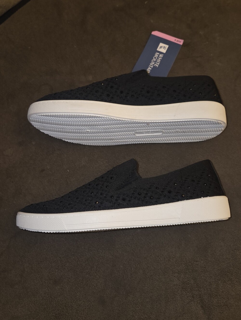 Women's White Mountain size 6 slip-on Bling Sneakers - Picture 3 of 7